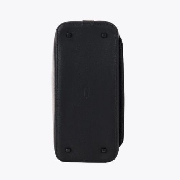 NWT BEIS Wicked Tote in Black - Picture 3 of 6